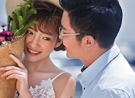 當老公有了別的女人后原配怎么樣處理才明智